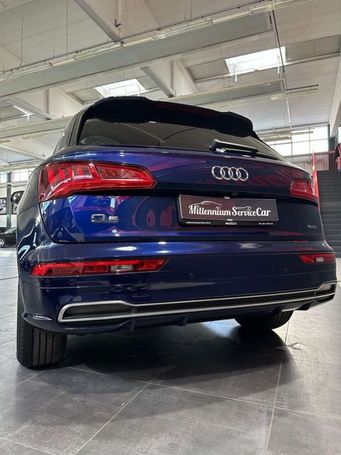 Audi Q5 35 TDI quattro S tronic Business 120 kW image number 8