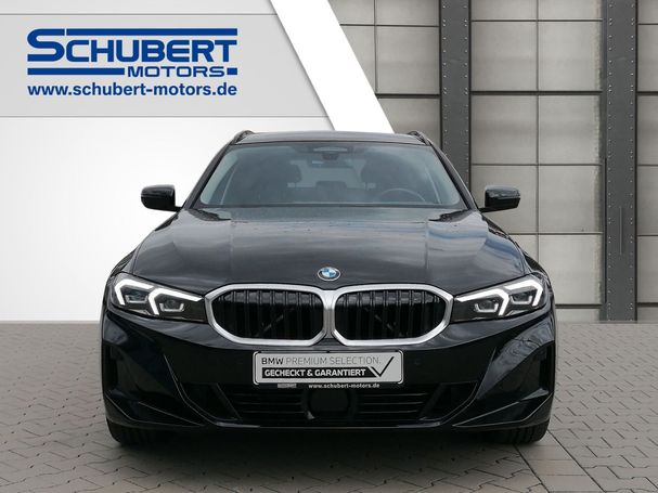 BMW 320i Touring 135 kW image number 2