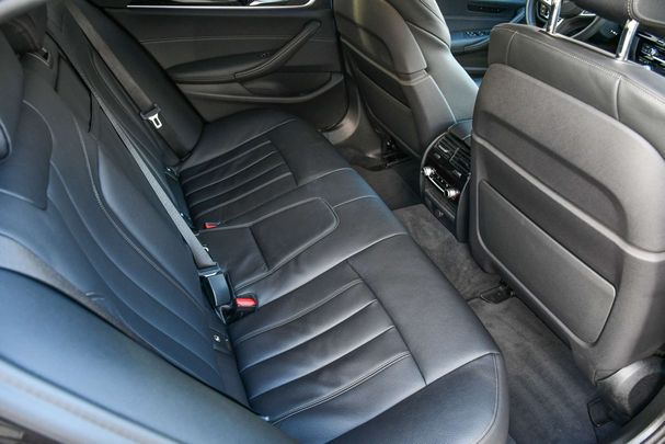 BMW 530i 185 kW image number 31