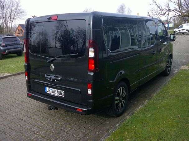 Renault Trafic Blue dCi 170 Spaceclass EDC 125 kW image number 2