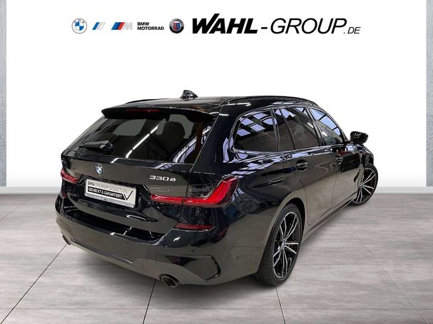 BMW 330e Touring M Sport xDrive 215 kW image number 3