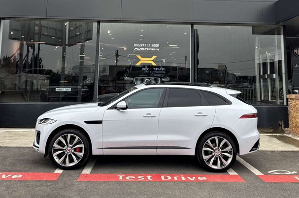 Jaguar F-Pace AWD 221 kW image number 16