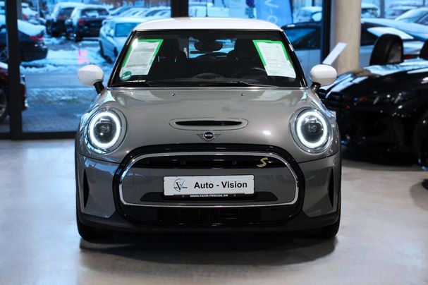 Mini Cooper SE Essential Trim 135 kW image number 3