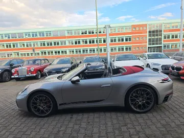 Car image 37