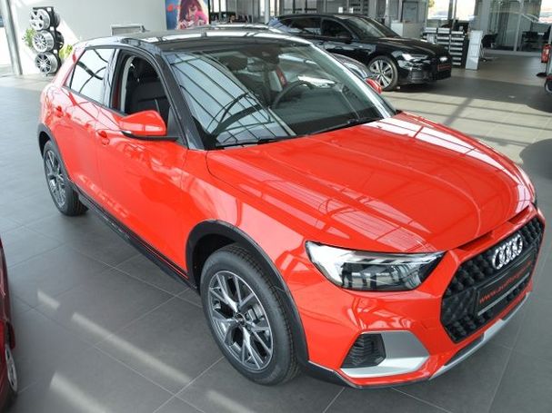 Audi A1 30 TFSI S tronic 81 kW image number 2