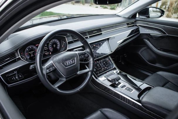 Audi A8 L 50 TDI quattro Tiptronic 210 kW image number 17