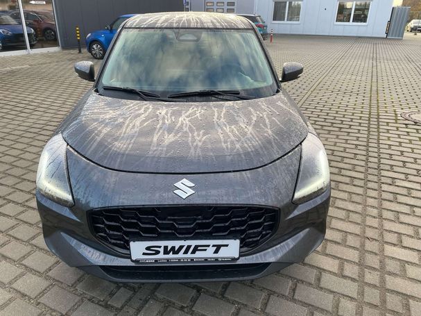 Suzuki Swift 1.2 Hybrid Comfort CVT 61 kW image number 3