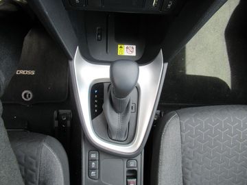 Car image 18