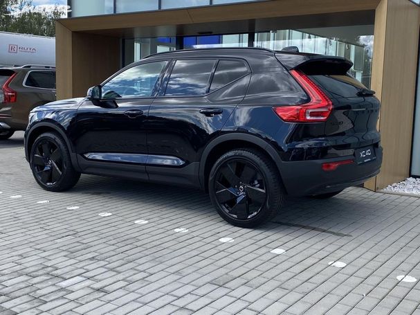 Volvo XC40 B4 Ultra 145 kW image number 3