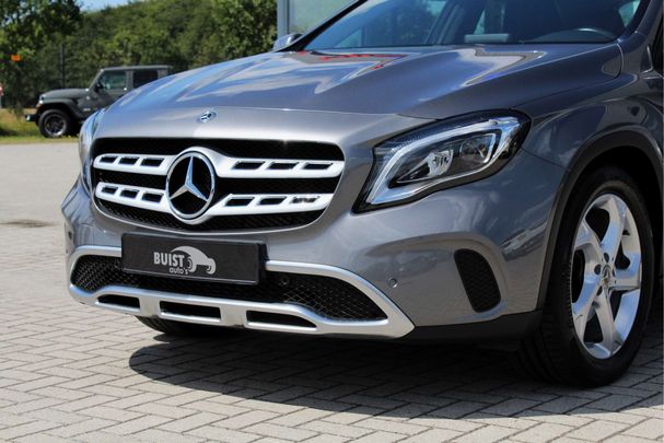 Mercedes-Benz GLA 200 115 kW image number 13