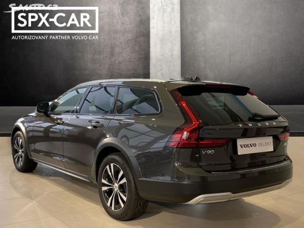 Volvo V90 Cross Country B4 Pro AWD 145 kW image number 4