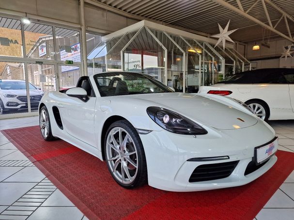 Porsche Boxster 220 kW image number 3