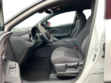 Car image 13