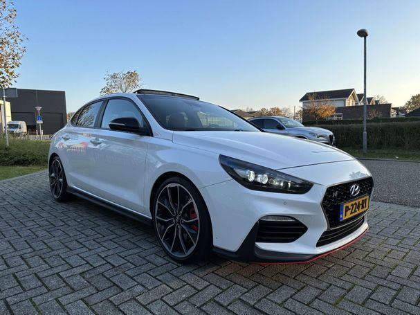 Hyundai i30 2.0 T-GDI 202 kW image number 2