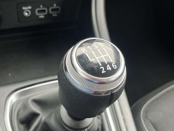 Car image 31