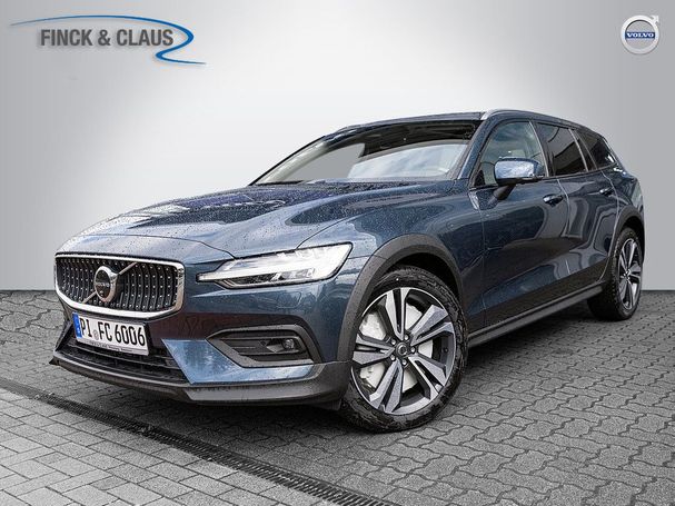 Volvo V60 Cross Country AWD B5 184 kW image number 1