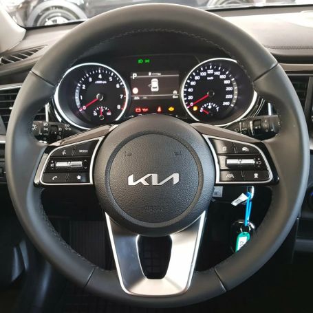 Kia XCeed 1.5 T-GDI 103 kW image number 16