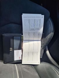 Car image 37