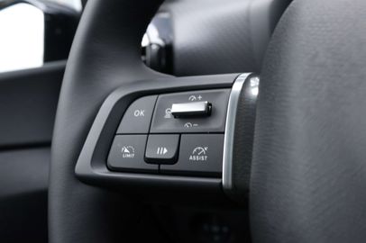 Car image 36