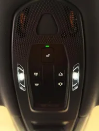 Car image 37
