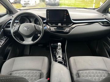 Car image 15