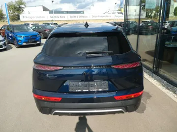 Car image 33