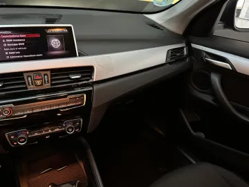 Car image 47