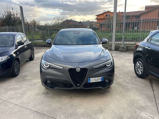 Alfa Romeo Stelvio 2.2 Diesel 118 kW image number 3