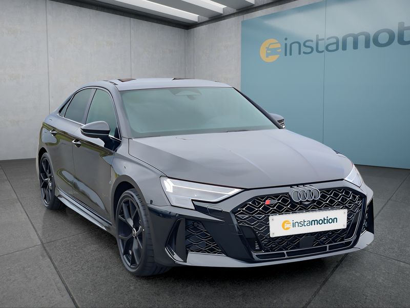Audi RS3 Limousine 2.5