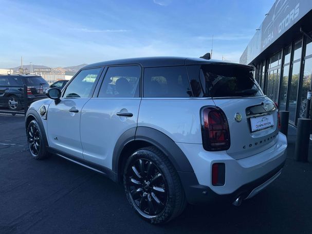 Mini Cooper SE Countryman ALL4 165 kW image number 2