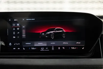 Car image 36