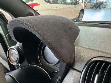 Car image 31