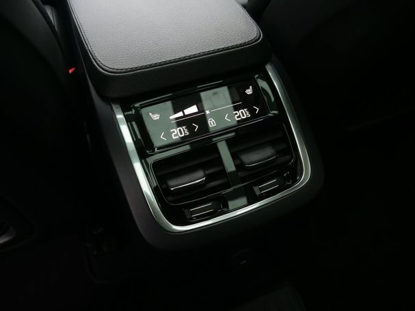 Volvo XC90 Recharge T8 AWD 288 kW image number 22