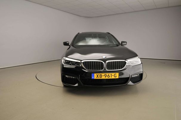 BMW 530i Touring 185 kW image number 2