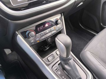 Car image 25