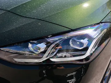 Car image 33