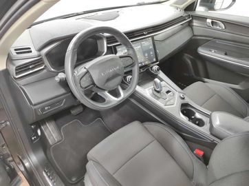 Car image 35