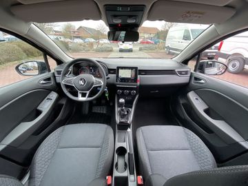 Car image 13