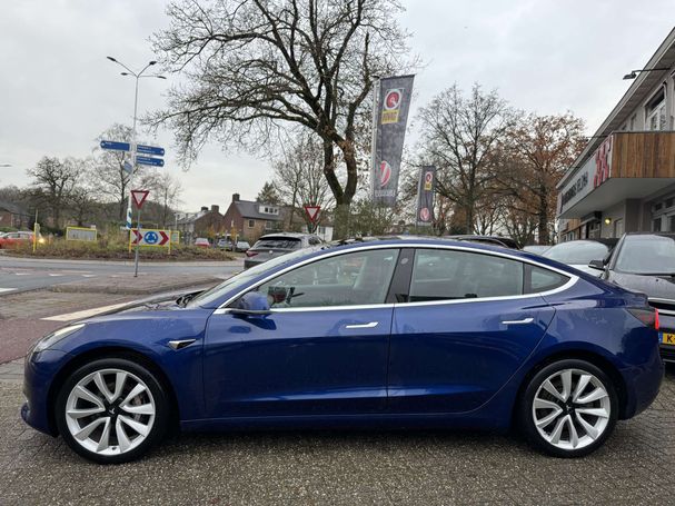 Tesla Model 3 60 Plus 239 kW image number 10