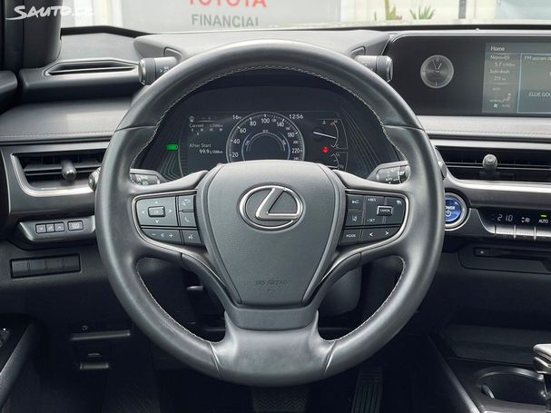 Lexus UX 250h 135 kW image number 14