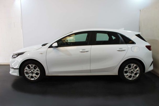 Kia Ceed 1.0 T-GDI 88 kW image number 8