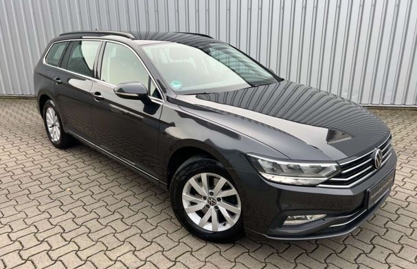 Volkswagen Passat Variant DSG 90 kW image number 3