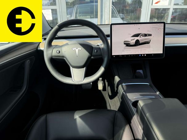 Tesla Model Y Long Range AWD 258 kW image number 26