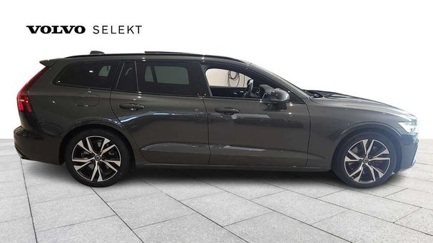 Volvo V60 T6 Recharge AWD 251 kW image number 3