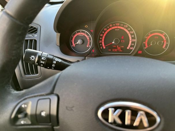 Kia Ceed 1.4 66 kW image number 8