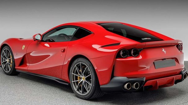 Ferrari 812 Superfast 588 kW image number 7