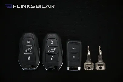 Car image 31