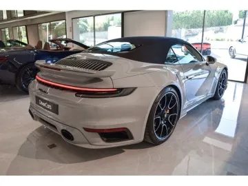 Car image 31