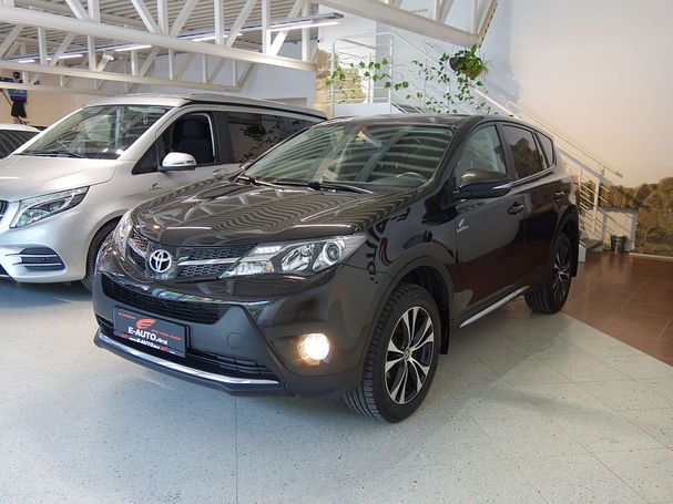 Toyota RAV 4 2.2 D 4D 4WD 110 kW image number 1