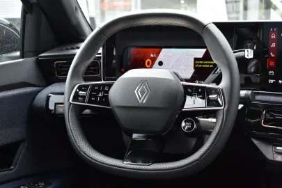 Car image 31